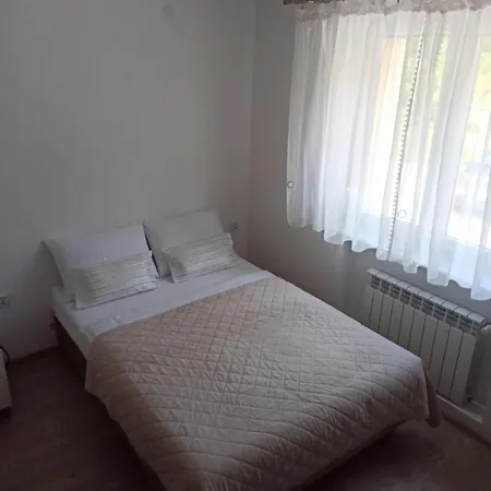 בית אירוח Wschodzace Slonce Unieście
